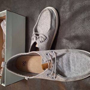Kohl's Gray Sneakers Versatile Comfort